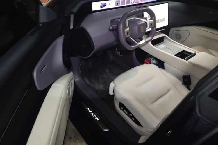 Used  12 2023 650 Three-Laser Four-Wheel Drive Performance Edition
