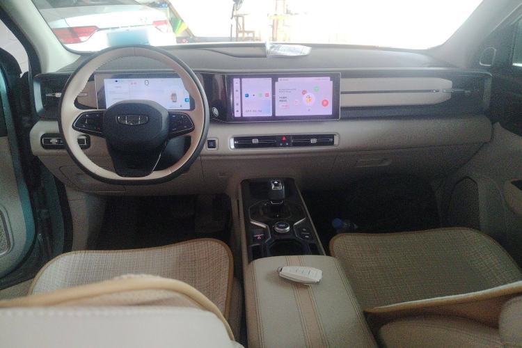 Used Geely Auto icon 2023 1.5TD Chocolate Smoothie Edition