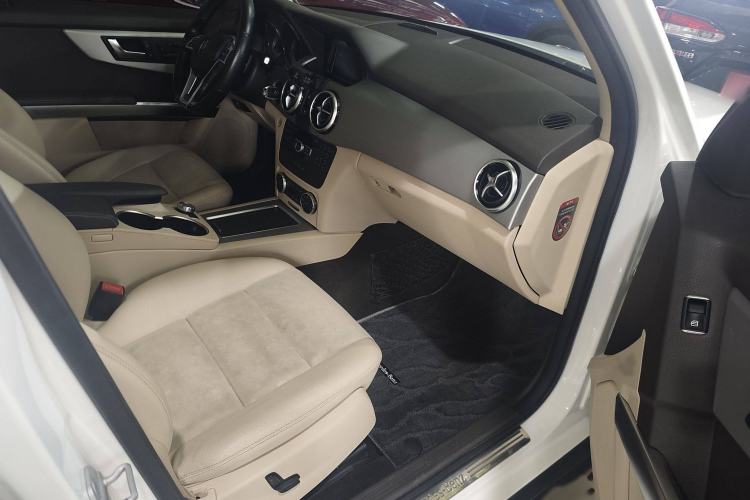 Used Mercedes-Benz GLK-Class 2015 GLK 260 4MATIC Dynamic Edition Ultimate Version