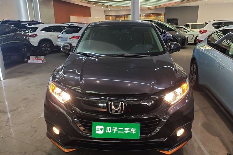 Used Honda Vezel 2022 1.5L CVT Phantom Night Pioneer Edition
