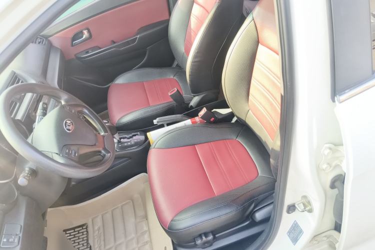 Used Kia K2 2015 Hatchback 1.4L AT GLS Cool Edition
