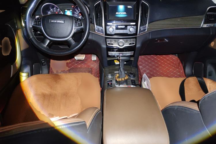 Used Haval H9 2016 2.0T Four-Wheel Drive Luxury 7-Seater