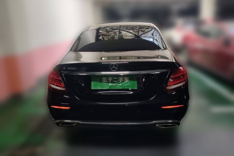 Used Mercedes-Benz E-Class 2018 Facelift E 300 L Luxury Edition
