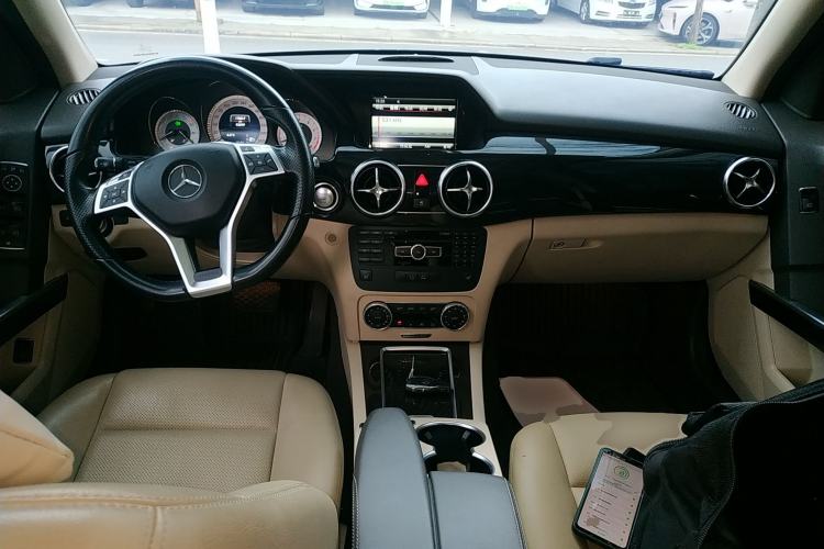 Used Mercedes-Benz GLK-Class 2015 GLK 300 4MATIC Fashion Edition Ultimate Version
