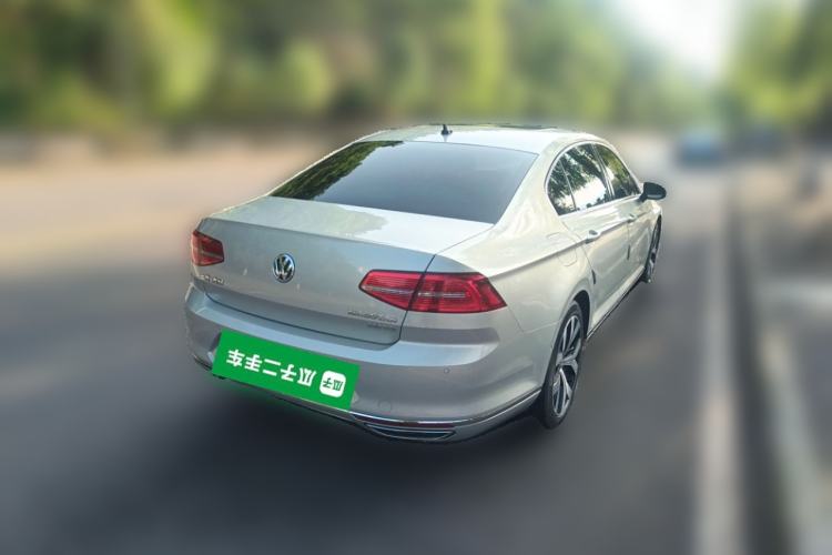 Used Volkswagen Magotan 2018 330TSI DSG Luxury Model
