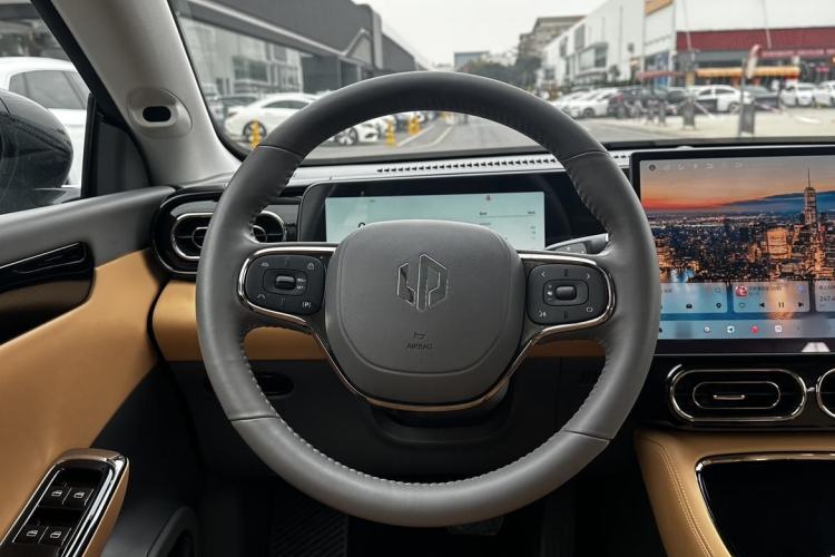 Used Leapmotor C01 2024 Pure Electric 525 Luxury Edition
