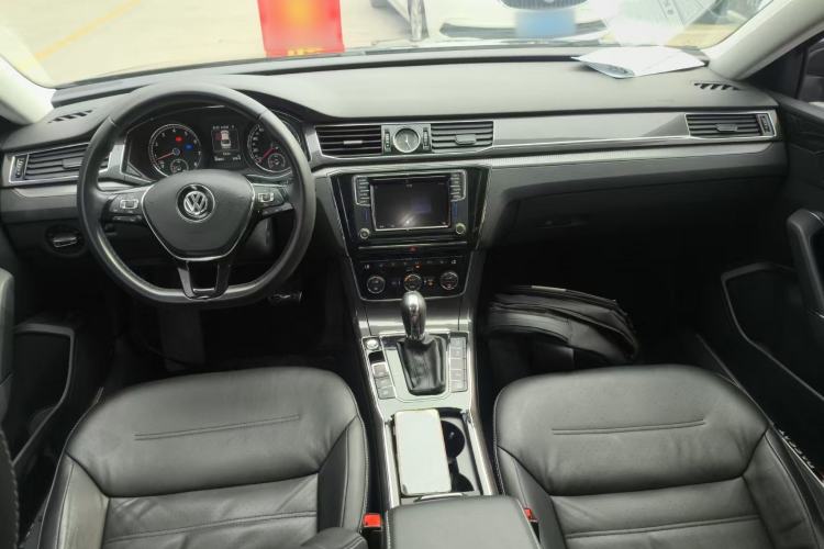 Used Volkswagen Passat 2016 330TSI DSG Prestige Edition
