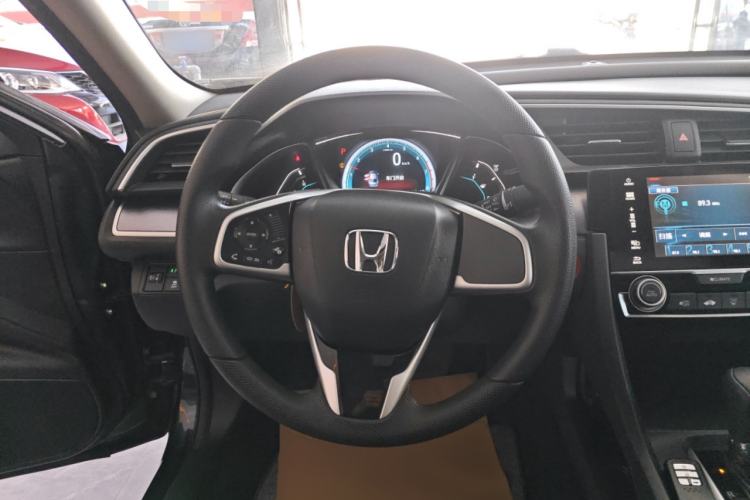 Used Honda Civic 2016 220TURBO CVT Luxury Edition