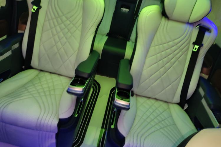 Used Mercedes-Benz Vito 2021 2.0T Elite Version 7 Seats