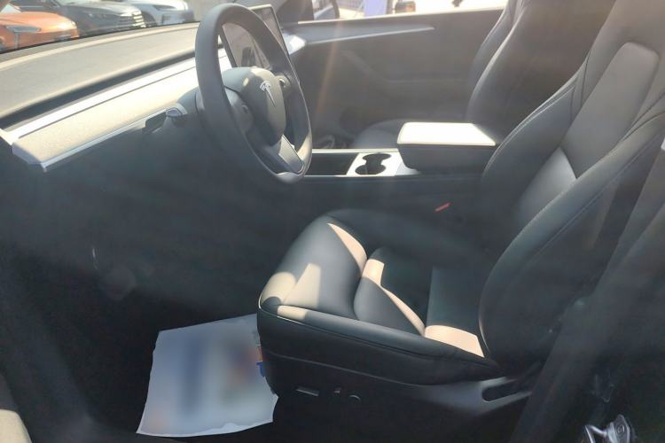 Used Tesla Model Y 2024 Rear-Wheel-Drive Version