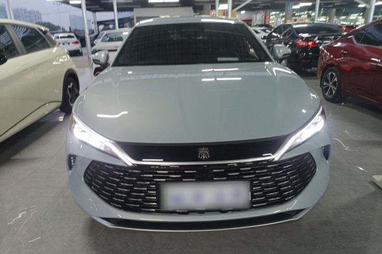 Used BYD Qin L 2025 DM-i Smart Drive 80KM Leading Model