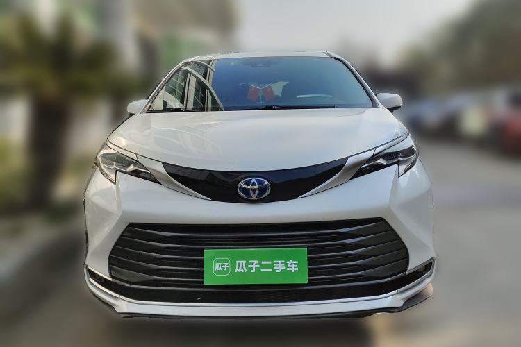 Used Toyota Sienna 2021 2.5L Hybrid Comfort Edition