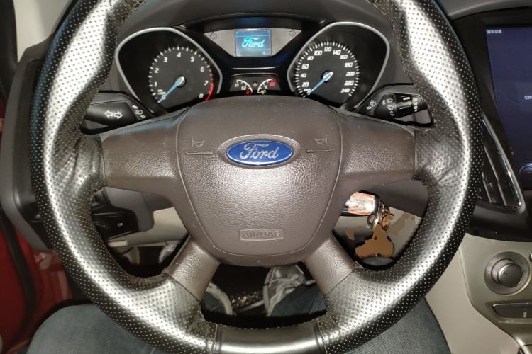 Used Ford Focus 2012 Sedan 1.6L Automatic Comfort Model
