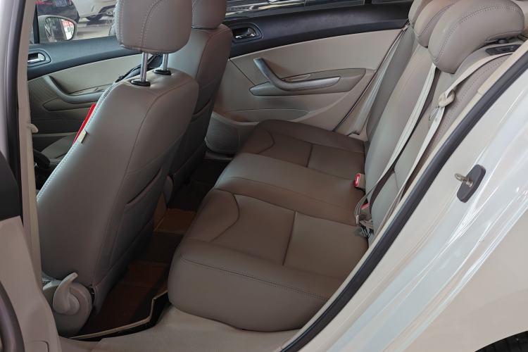 Used Peugeot 408 2013 2.0L Automatic Comfort Edition
