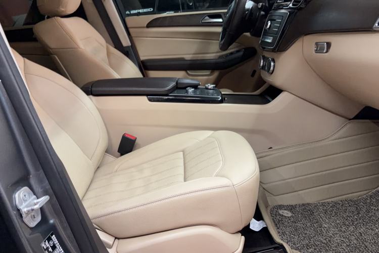 Used Mercedes-Benz GLE 2017 GLE 400 4MATIC
