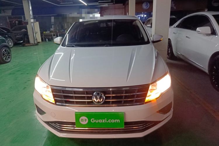 Used Volkswagen Jetta 2017 1.5L Manual Fashion Edition