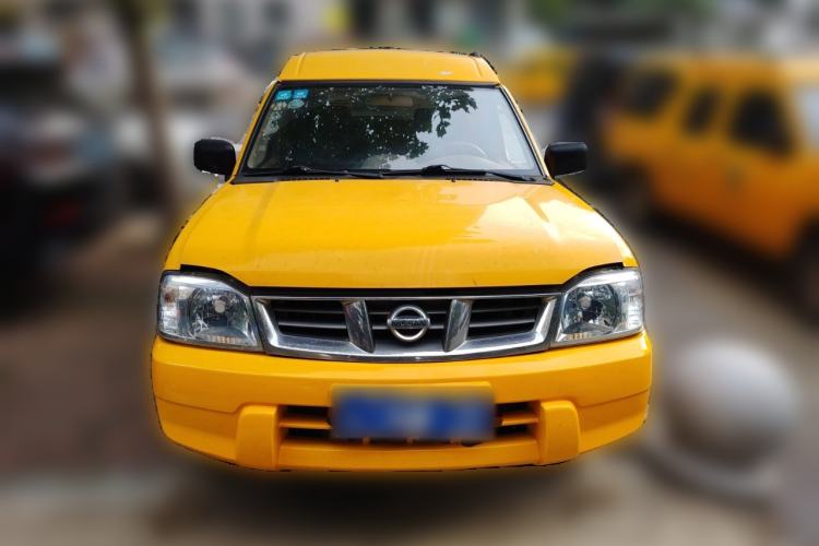 Used Nissan ZN Van 2013 2.4L Two-Wheel Drive Standard Model with 5 Seats
