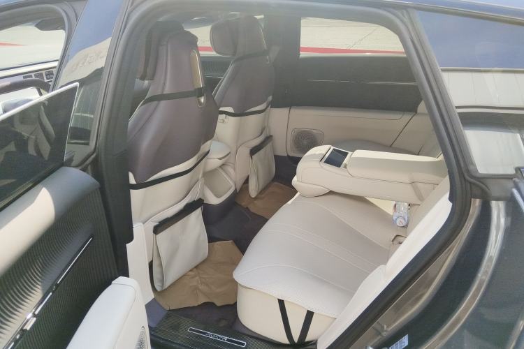 Used Avatr 12 2025 Ultra Extended-Range Edition
