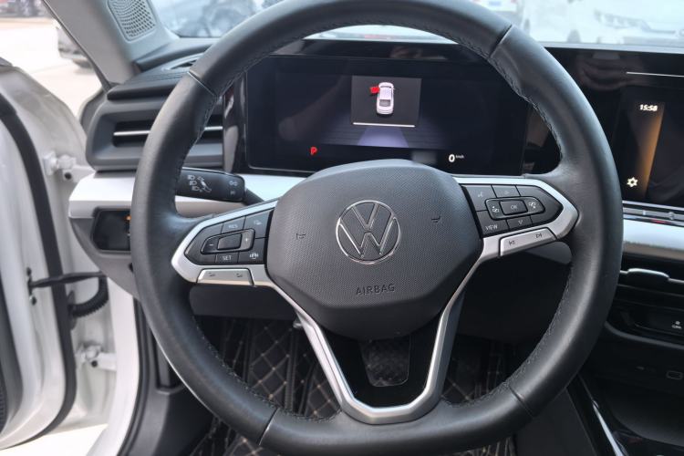 Used Volkswagen Lamando 2022 Lingdu L 280TSI DSG Spicy Edition
