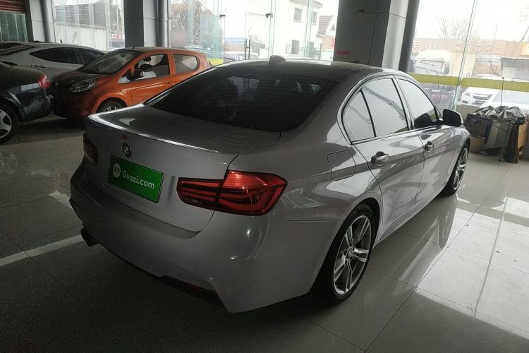 Used BMW 3 Series 2019 320i M Sport Package
