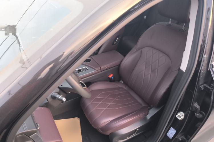 Used JETOUR X90 PRO 2024 2.0T DCT Prestige 7-Seater
