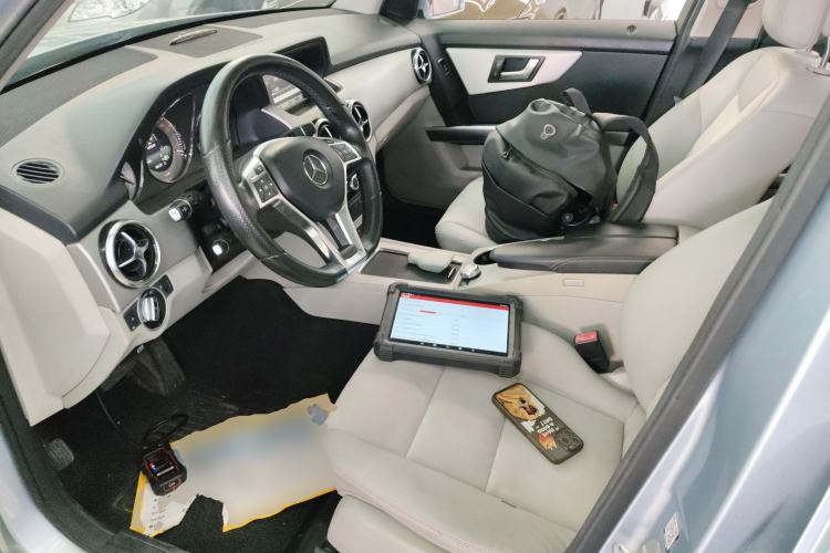 Used Mercedes-Benz GLK-Class 2015 GLK 260 4MATIC Dynamic Edition Ultimate Version
