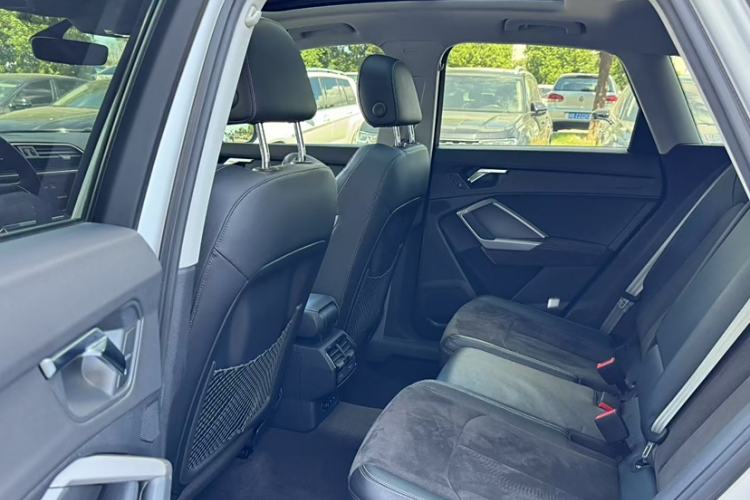 Used Audi Q3 2019 35 TFSI Fashion Dynamic Model