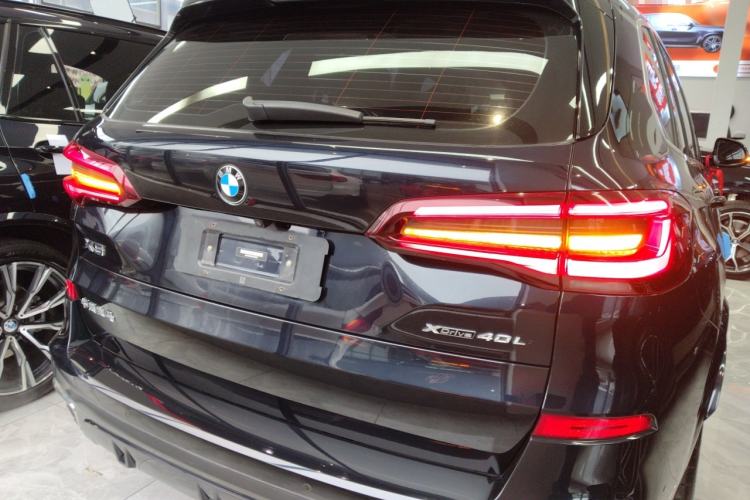 Used BMW X5 2022 Restyled xDrive 40Li M Sport Package
