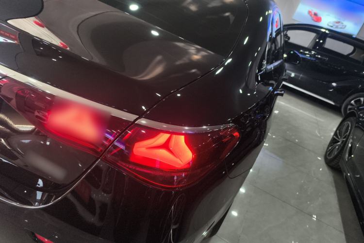 Used Mercedes-Benz E-Class 2024 E 260 L