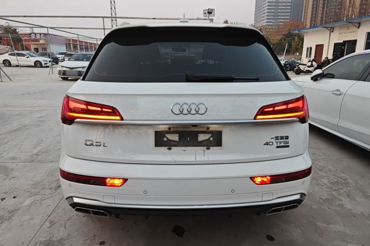 Used Audi Q5L 2022 40T Luxury Dynamic Model
