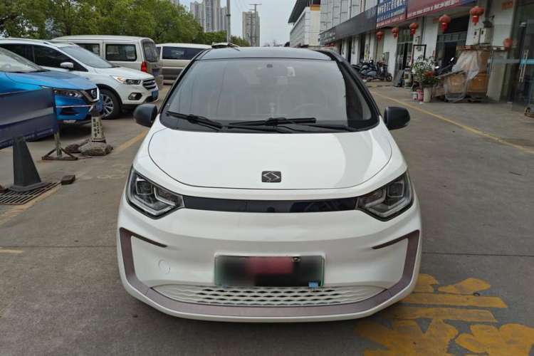 Used SOL E10X 2021 302 km Range Fashion Edition 31.4 kWh
