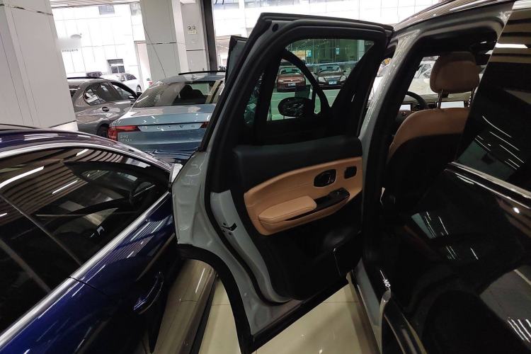 Used Nio ES8 2020 580 km Range Six-Seater Version
