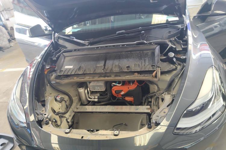 Used Tesla Model Y 2024 Rear-Wheel-Drive Version
