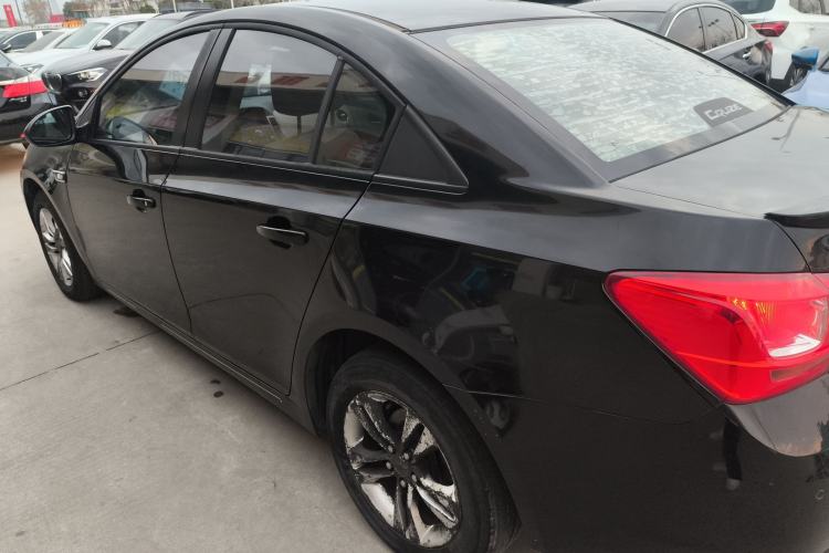 Used Chevrolet Cruze 2015 1.5L Classic SE AT
