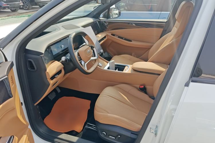 Used  L7 2025 EM-i 115km Exploration+ Edition