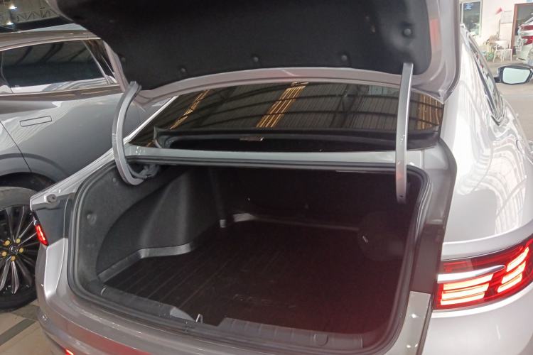 Used Geely Auto Preface 2023 2.0TD Prestige Version
