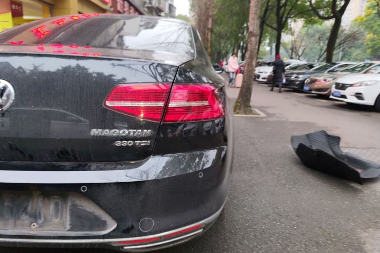 Used Volkswagen Magotan 2018 Facelift 330TSI DSG Luxury Model
