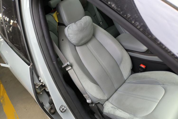 TDK.VehicleDetails.img