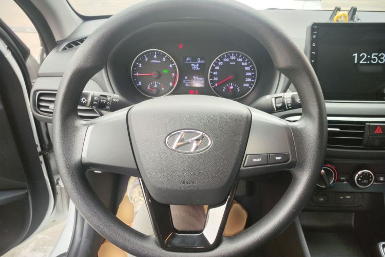 Used Hyundai Celesta 2018 1.6L Automatic GL Enjoyment Edition China VI compliant