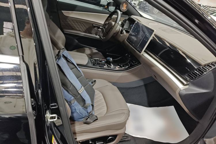 Used BYD Han 2024 EV Glory Edition 506KM Front-Wheel-Drive Premium Model
