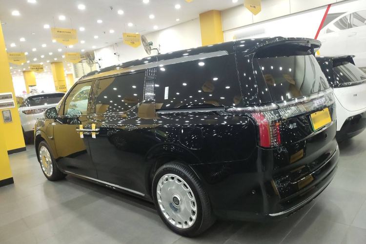 Used Zeekr 009 2024 GAC Trumpchi
