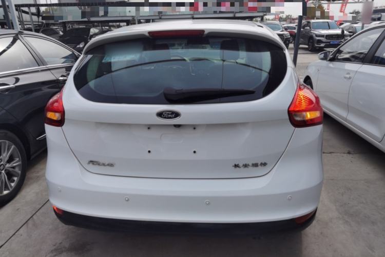 Used Ford Focus 2018 Hatchback Classic 1.6L Automatic Comfort Plus SmartDrive Edition
