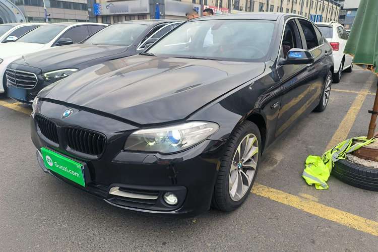 Used BMW 5 Series 2017 528Li xDrive Leading Model
