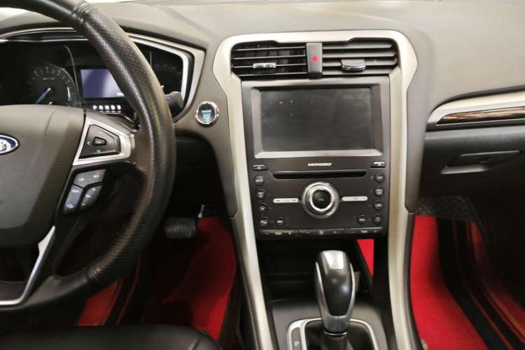 Used Ford Mondeo 2013 2.0L GTDi 200 Fashion Edition
