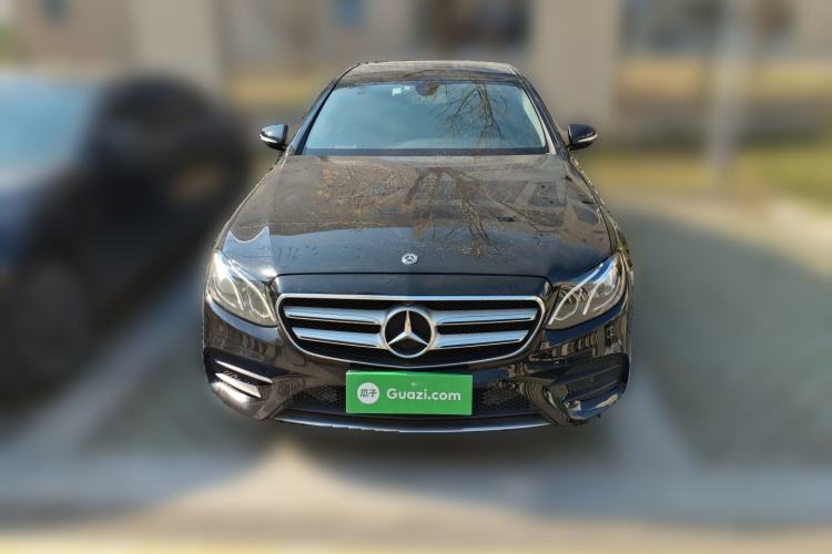 Used Mercedes-Benz E-Class 2019 E 300 L Sporty and Stylish Model