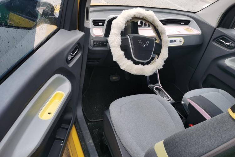 Used Wuling Hongguang MINIEV 2021 Macaron Fashion Model Lithium Iron Phosphate