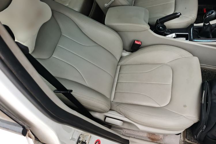 Used Geely Auto Emgrand 2016 Sedan 1.5L Manual Luxury Model