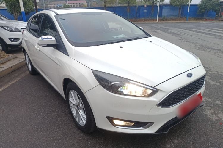 Used Ford Focus 2017 Hatchback 1.6L Automatic Fashion Edition Smart Drive Version
