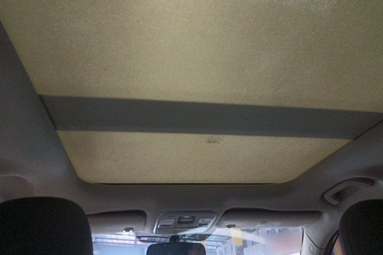 Used Geely Auto Emgrand X7 Sport 2018 1.8TD Automatic Two-Wheel Drive Smart Connect 4G Internet Edition