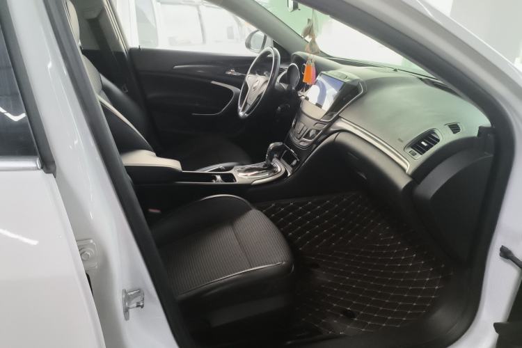 Used Buick Regal 2015 1.6T Leading Technology Model
